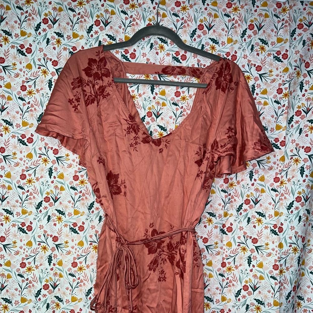 Billabong pink silk dress